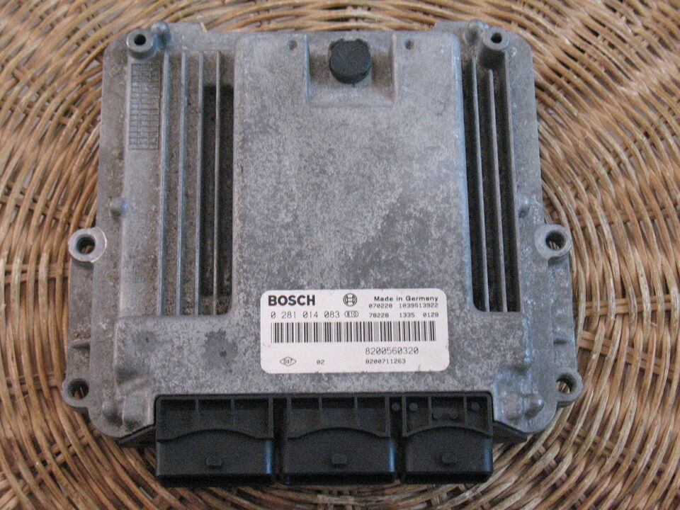 ECU RENAULT ESPACE IV 2.0 0281014083 8200560320 8200711263 EDC 16CP33-6.2