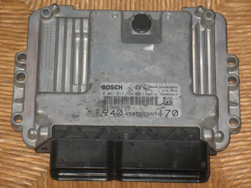 ECU ALFA ROMEO GIULIETTA 2.0 0281017784 51906715 EDC16C39