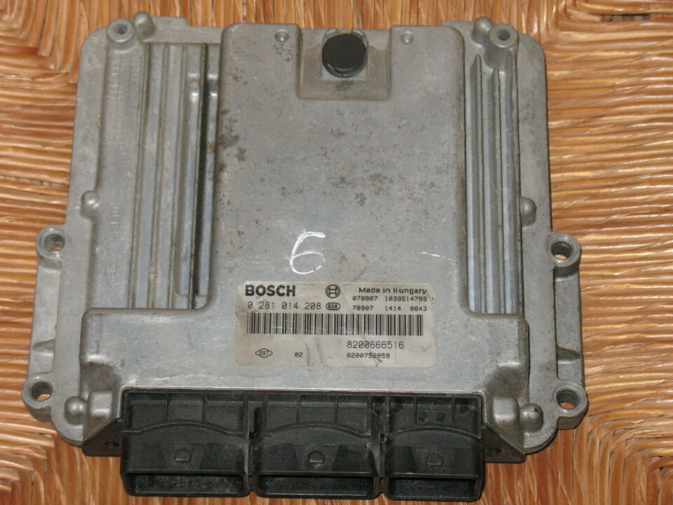 ECU TRAFIC OPEL VIVARO 2.0 CDTI 0281014208 8200666516 8200752059 EDC 16CP33-6.1