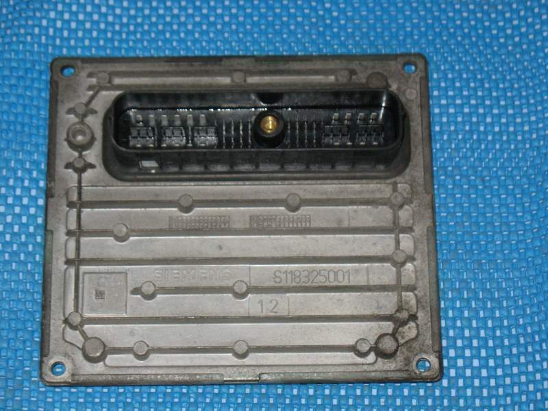 ECU FORD S118107004 E SIM 22 3S61-12A650-CA 1PDC J38AC