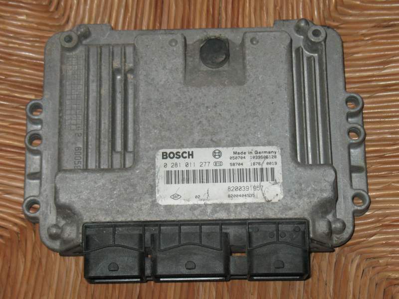 ECU MASTER MASCOTT 3.0 DCI 0281011277 8200391957 8200404535 EDC 16C3-10.23