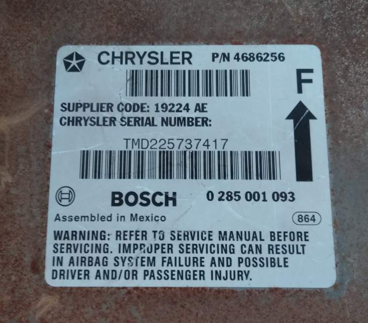 Ecu centralina chrysler voyager 0285001093 np4686256