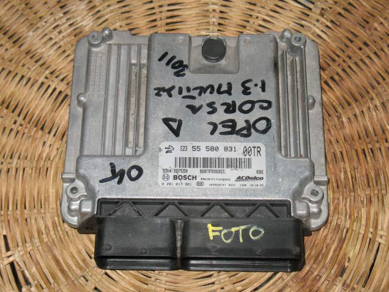 ECU 1.3 CDTI OPEL CORSA D 55580831 55575350 EDC17C18 0281017961 E23