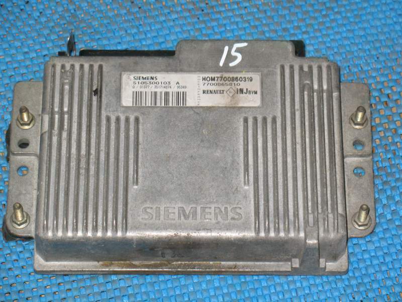 ECU RENAULT MEGANE 1.6 8V, S105300103A HOM7700860319 7700865810