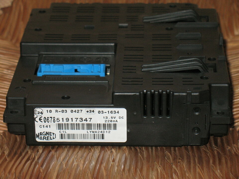Lancia delta centralina bluetooth blue&me 51917347 navigatore