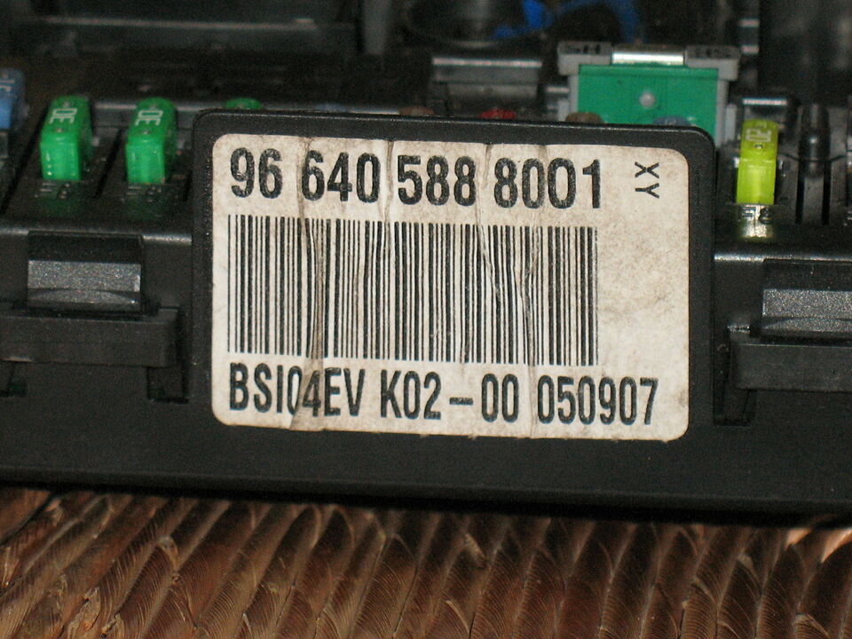 BSI 9664058880 01 966405888001 Body FUSE BOX BSI04EV K02-00
