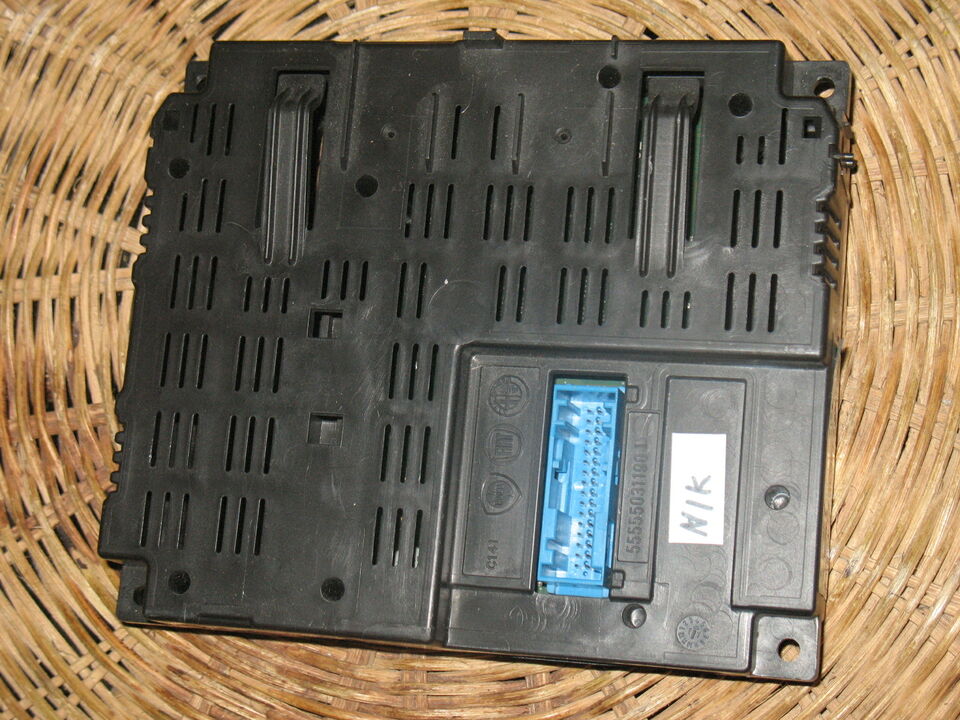 Blue & Me 51906392 Alfa Romeo 159 Fiat 500 Lancia Delta Blue&Me