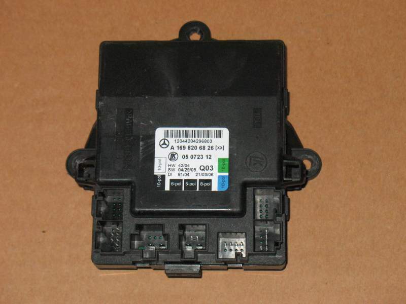 ECU porta Mercedes classe A W169, A1698206826, 05072312
