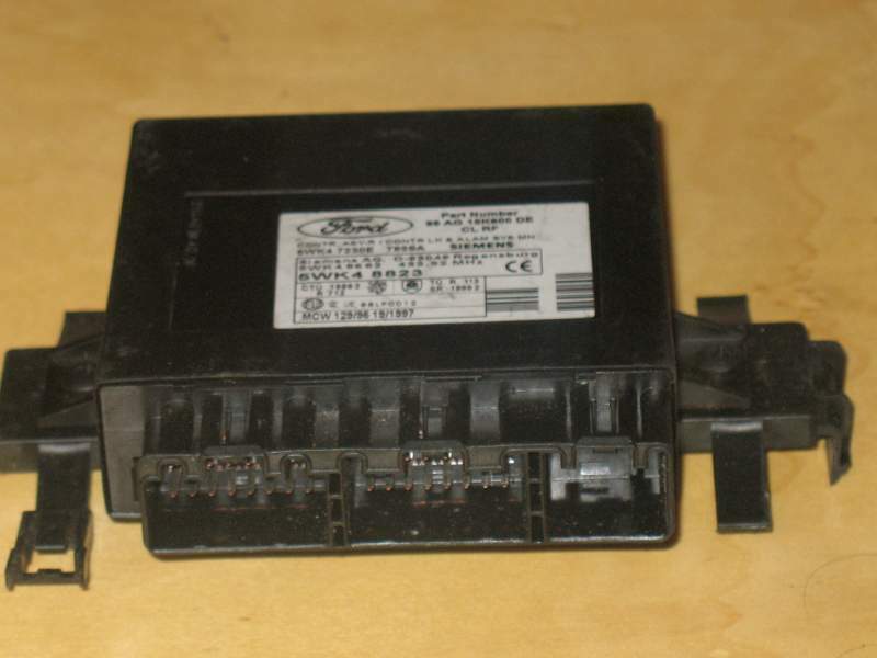 Ford Focus TDCI Comfort ECU Ref: Siemens 5WK48823 Costruttore