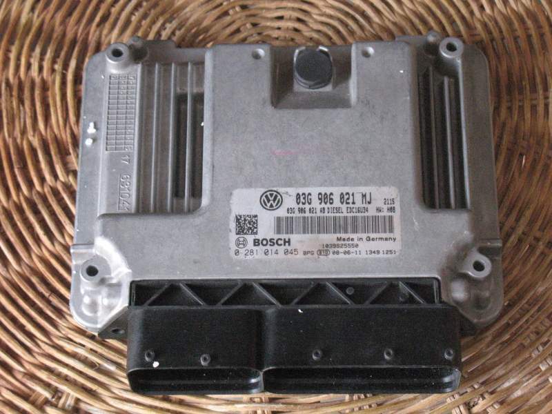 ECU VW Touran 2.0 TDI 03G906021MJ 0281014045 EDC16U34