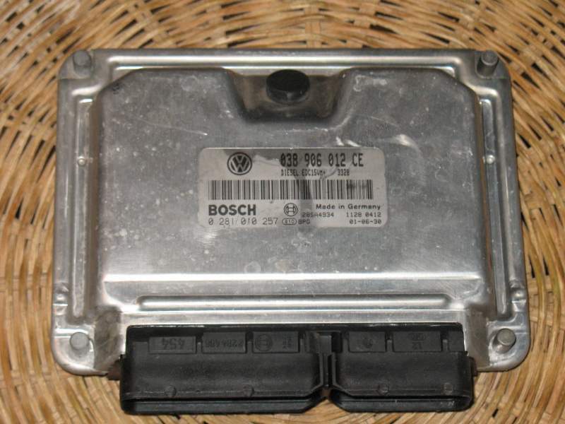 ECU SKODA FABIA 1.9 038906012CE, BOSCH 0281010257