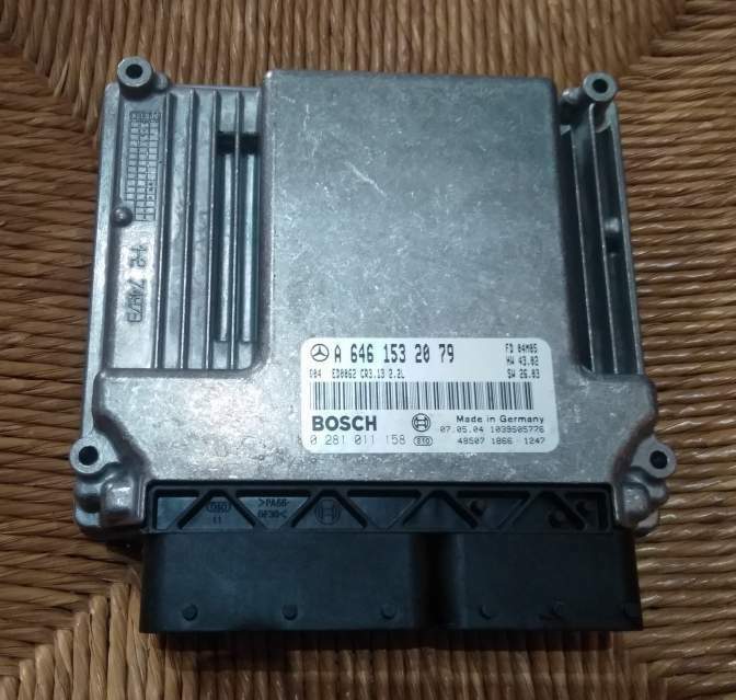 ECU MERCEDES E 2.2 W211 BOSCH 0281011158 A6461532079 CR313 2.2L