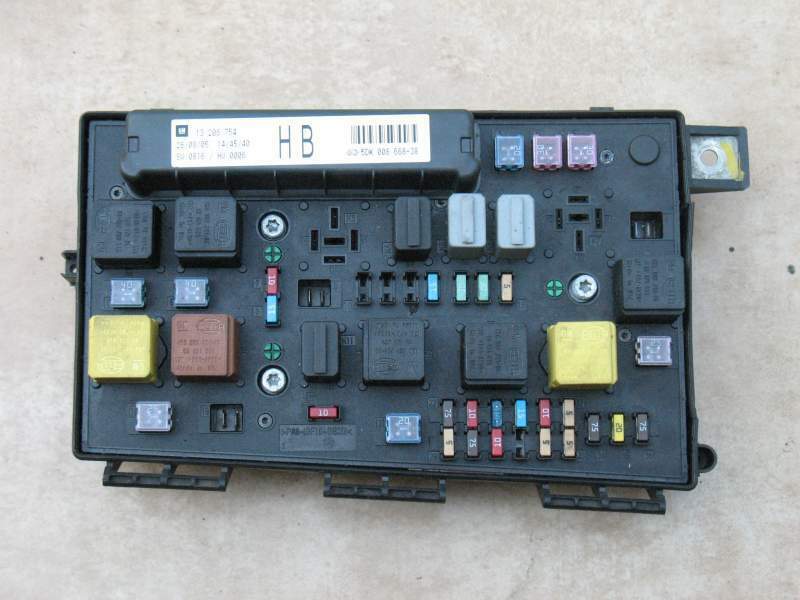 OPEL ASTRA H ZAFIRA B GM 13206754 HB, HELLA 5DK 008 668-38