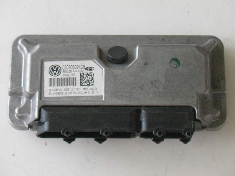 ECU VW VOLKSWAGEN POLO 1.4, 03C906024CN MY 4HV.CN, BC 0105008