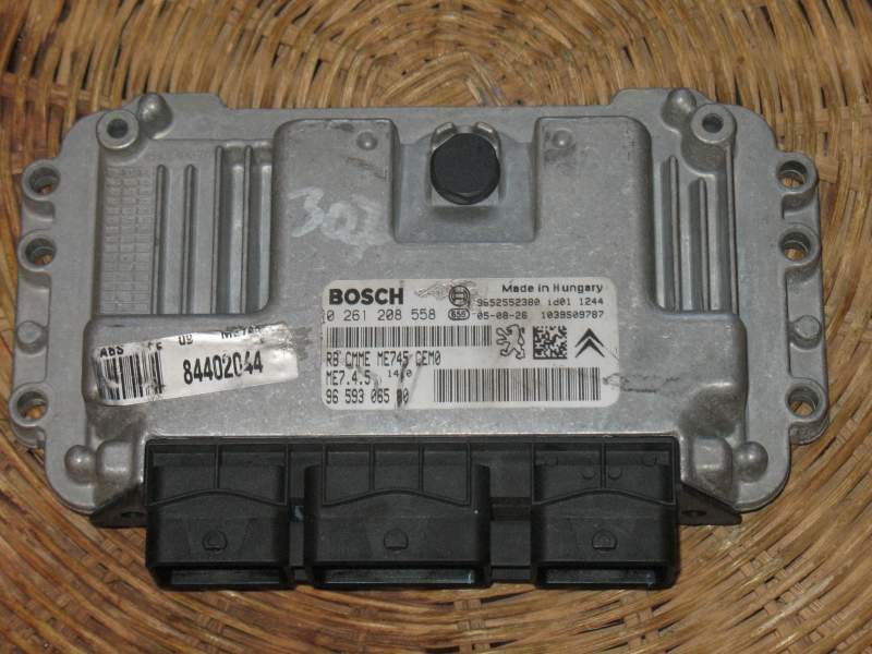 Ecu PEUGEOT 307 1.6 BOSCH 0261208558 9659306580 ME7 4.5.