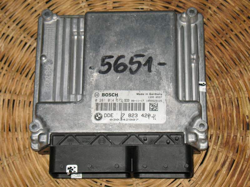 ECU BMW E90 320 2.0 D BOSCH 0281014572 DDE 7823420 EDC17CP02-3.1 EDC 17CP02-3.1