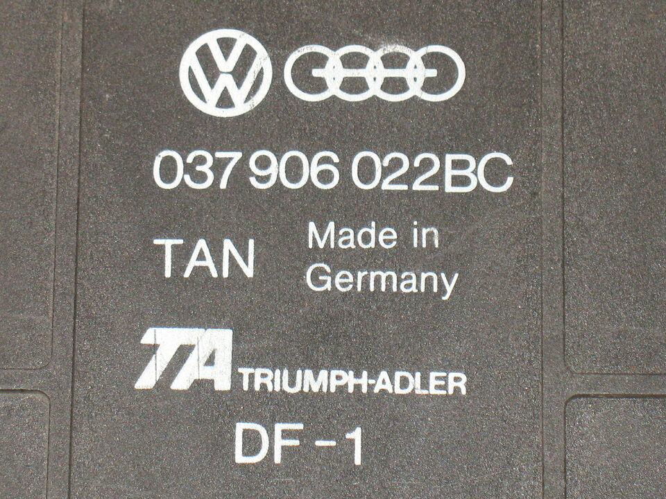 VW GOLF MK2 GTI 1.8 8v PB ECU 037906022BC Digifant 2 OEM