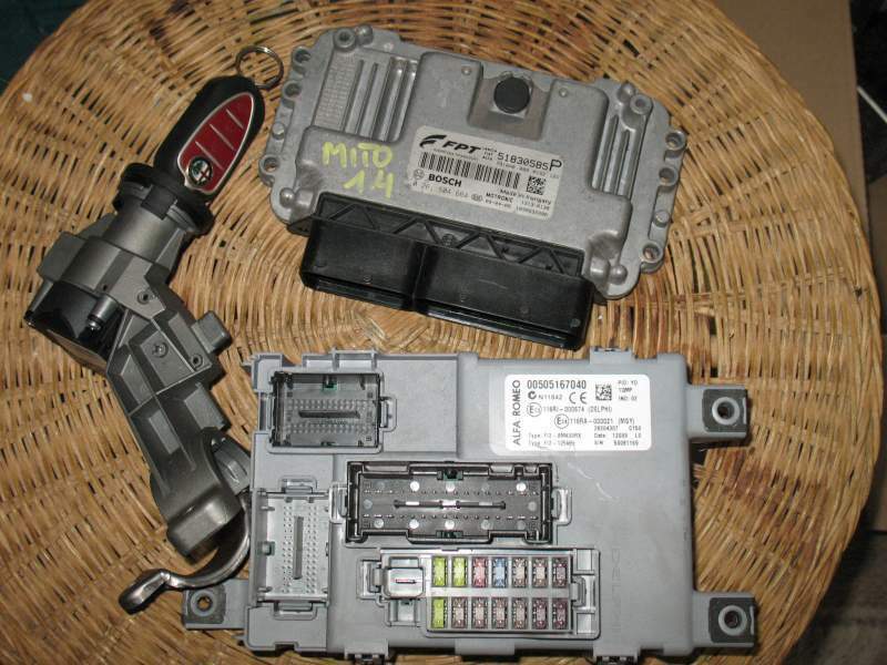 KIT CON CHIAVE Alfa Romeo Mito 1.4 0261S04664 body 00505167040