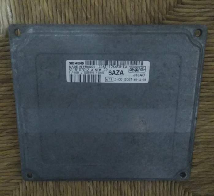 ECU FORD MAZDA 2 S118107012A SIM22 6AZA 4S6112A650EA