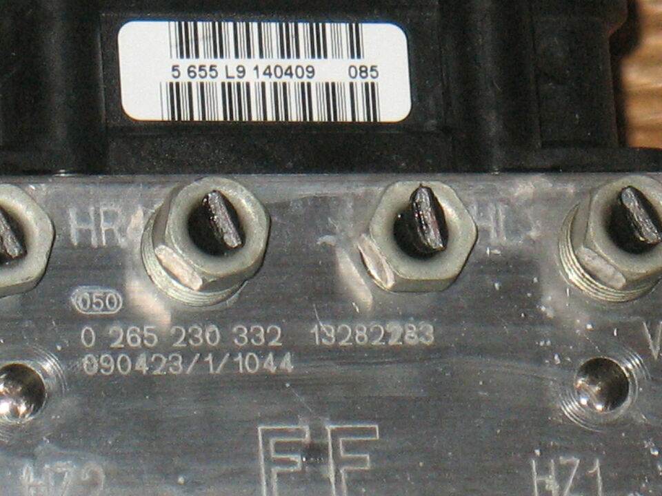 POMPA ABS OPEL CORSA D 0265230332 0265951015 5655L9030909