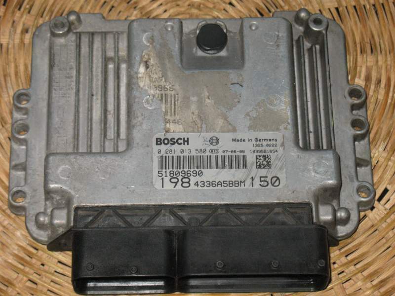 ECU FIAT BRAVO 1.9 JTD 0281013580 51809690 EDC16C39 937A5000