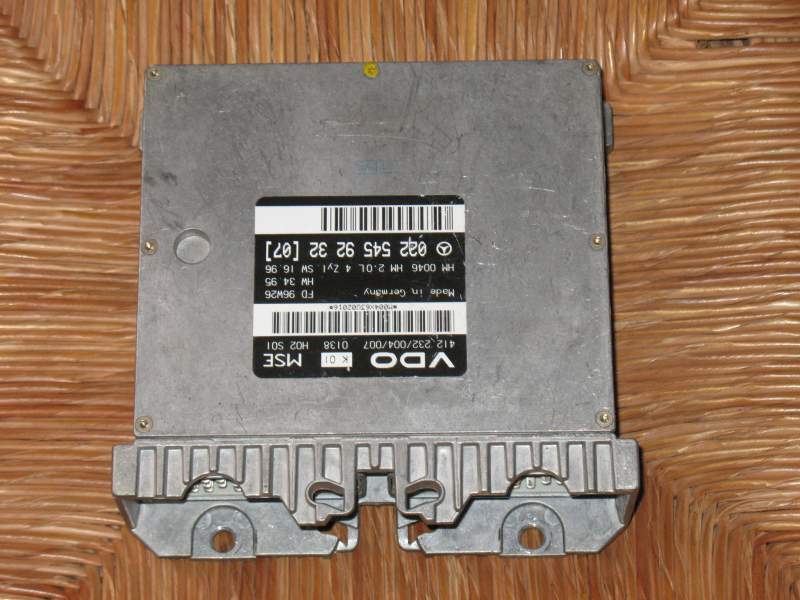 Ecu Mercedes-Benz W202 2.0L 4ZYL 0225459232 (07) VDO 97-02