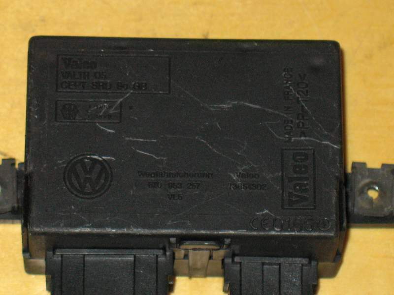 Seat 030906032DJ Bosch 0261208097 (09/2002-06/200 Seat Arosa