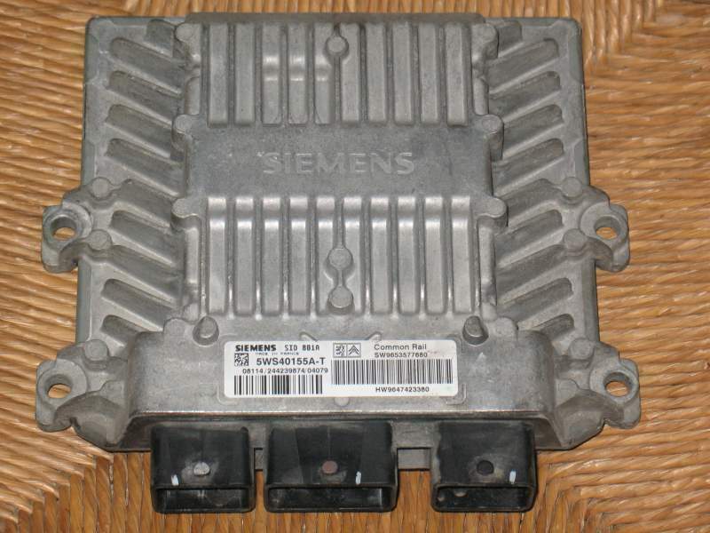 ECU BERLINGO PEUGEOT 2.0 HDI SID801A 5WS40155A-T SW9653577680