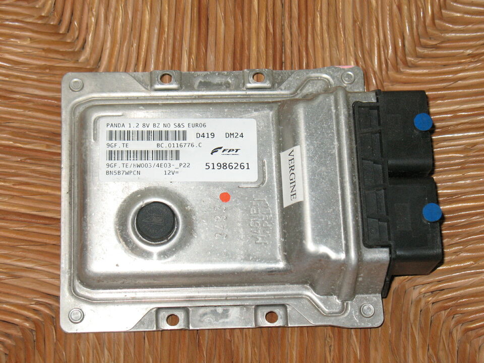 Ecu Fiat Panda 1.2 fpt 51986261 9GF.TE HW003 4E03 - P22 9GF