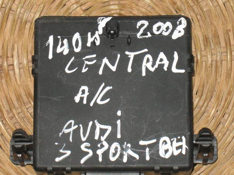 Ecu gateway volkswagen audi temic 1k0907530L HW 1k0907951