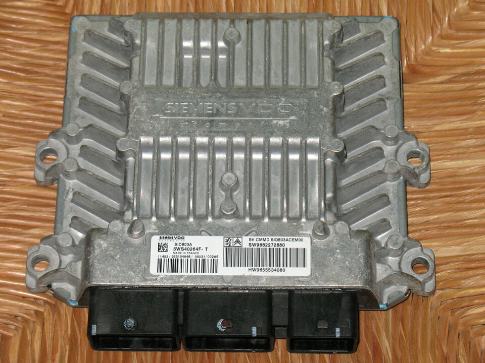ECU PEUGEOT 407 2.0 HDI SID803A SIEMENS 5WS40264F-T SW9662272880
