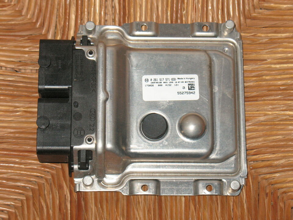ECU Me17 3.0 ABARTH FIAT 500 0261S17571 55275942 ME17.3.0