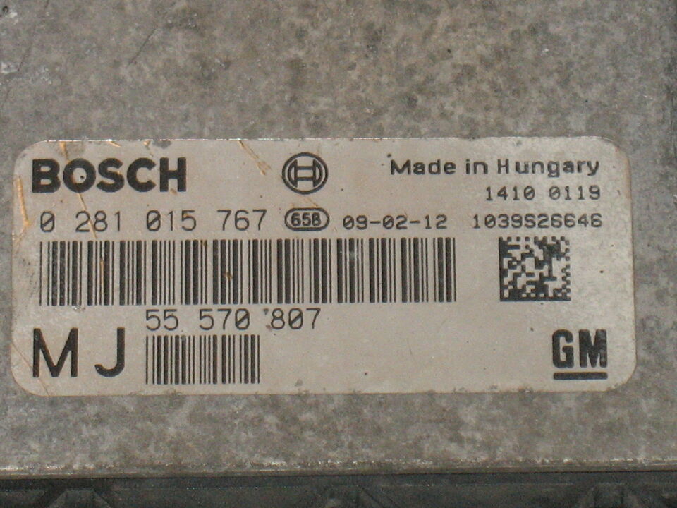 ECU OPEL ZAFIRA ASTRA 1.9 CDTI 0281015767 GM 55570807 EDC16C39