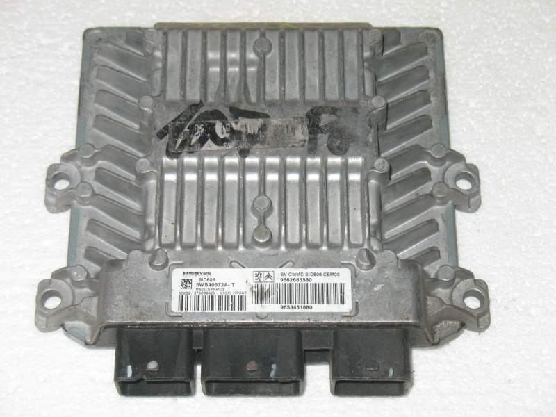 ECU Peugeot Citroen SID806 5WS40572AT 9662685580 9653451880
