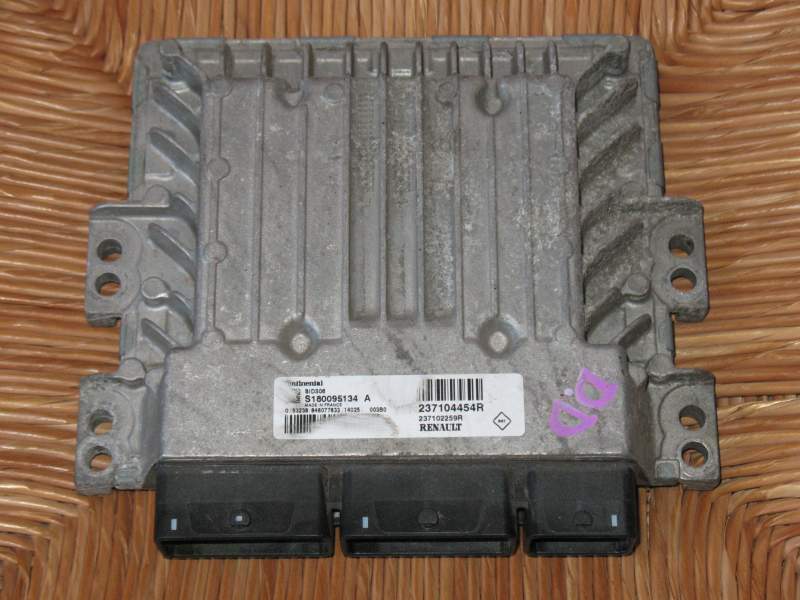 ECU DACIA LODGY DUSTER S180095134A 237104454R SID306