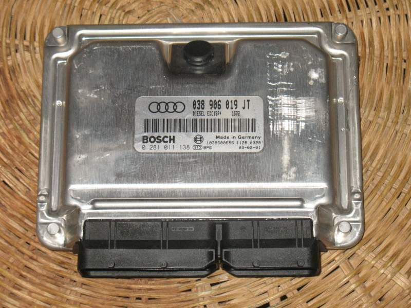 ECU CONTROLLER AUDI A4 1.9 TDI 038906019JT BOSCH 0281011138 EDC 15P+ 22.3.2