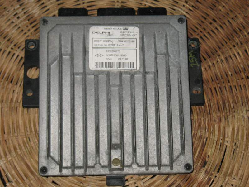 ECU RENAULT CLIO 1.5 DCI DDCR 80925M R0410C021B 8200206670