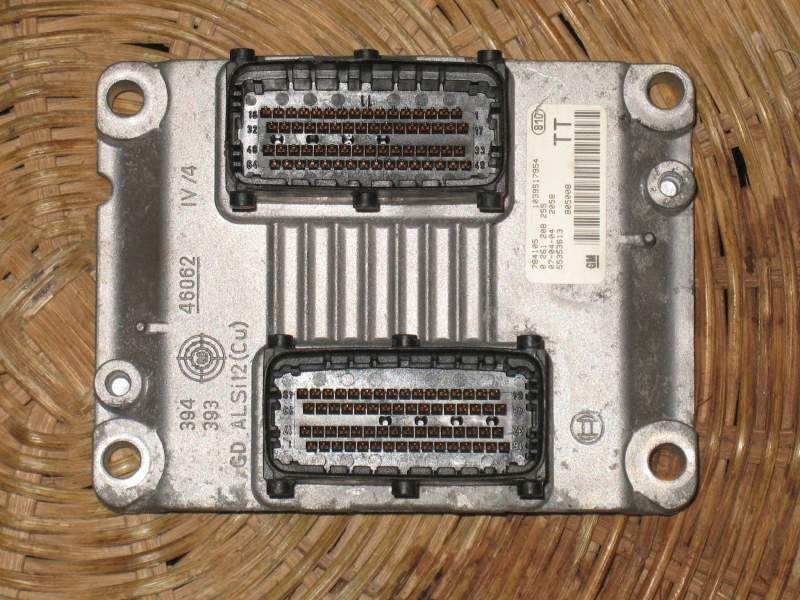 ECU Meriva Z14XEP 0261208255 OPEL CORSA ASTRA 1.4 55353613 TT