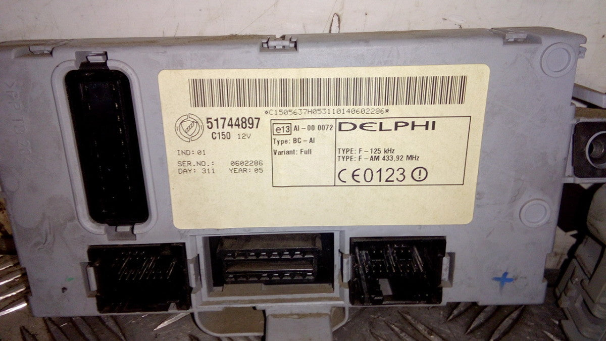 Ecu Body computer fiat punto doblo 51744897 0721280
