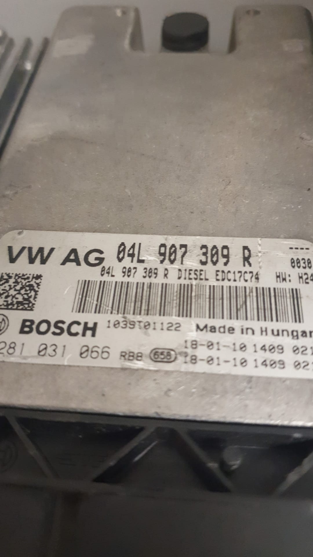 ECU VW GOLF VII PASSAT AUDI 0281031066 04L907309R EDC17C74