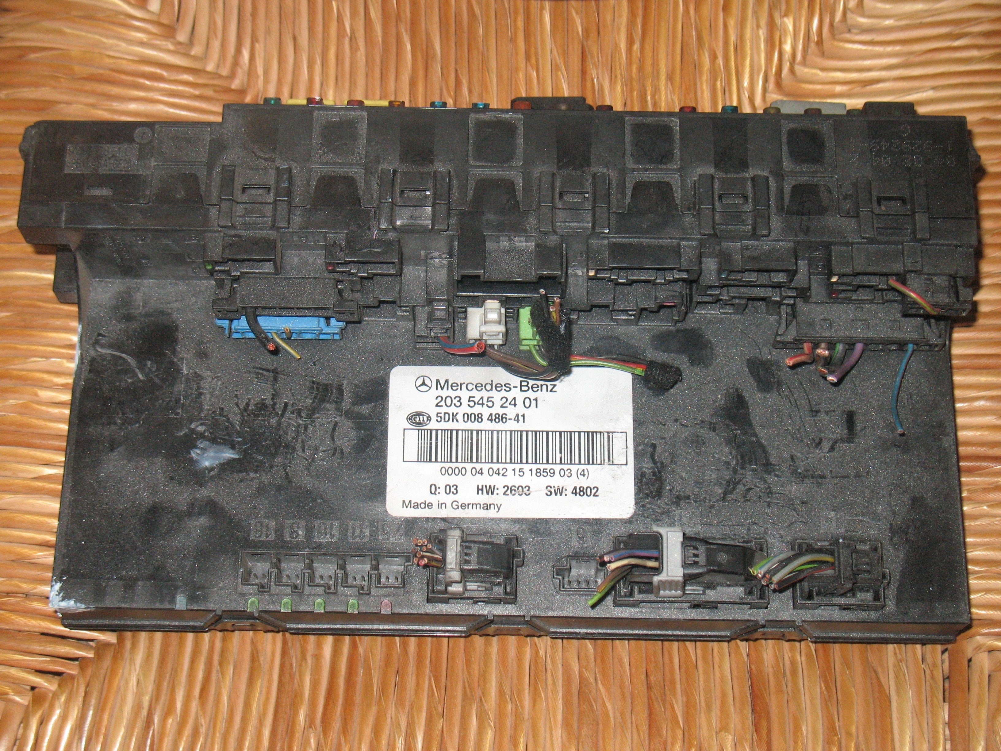 2035452401 CENTRALINA SCATOLA Fusibili Sam Mercedes Classe C 2.2 D 2004 5DK00848641