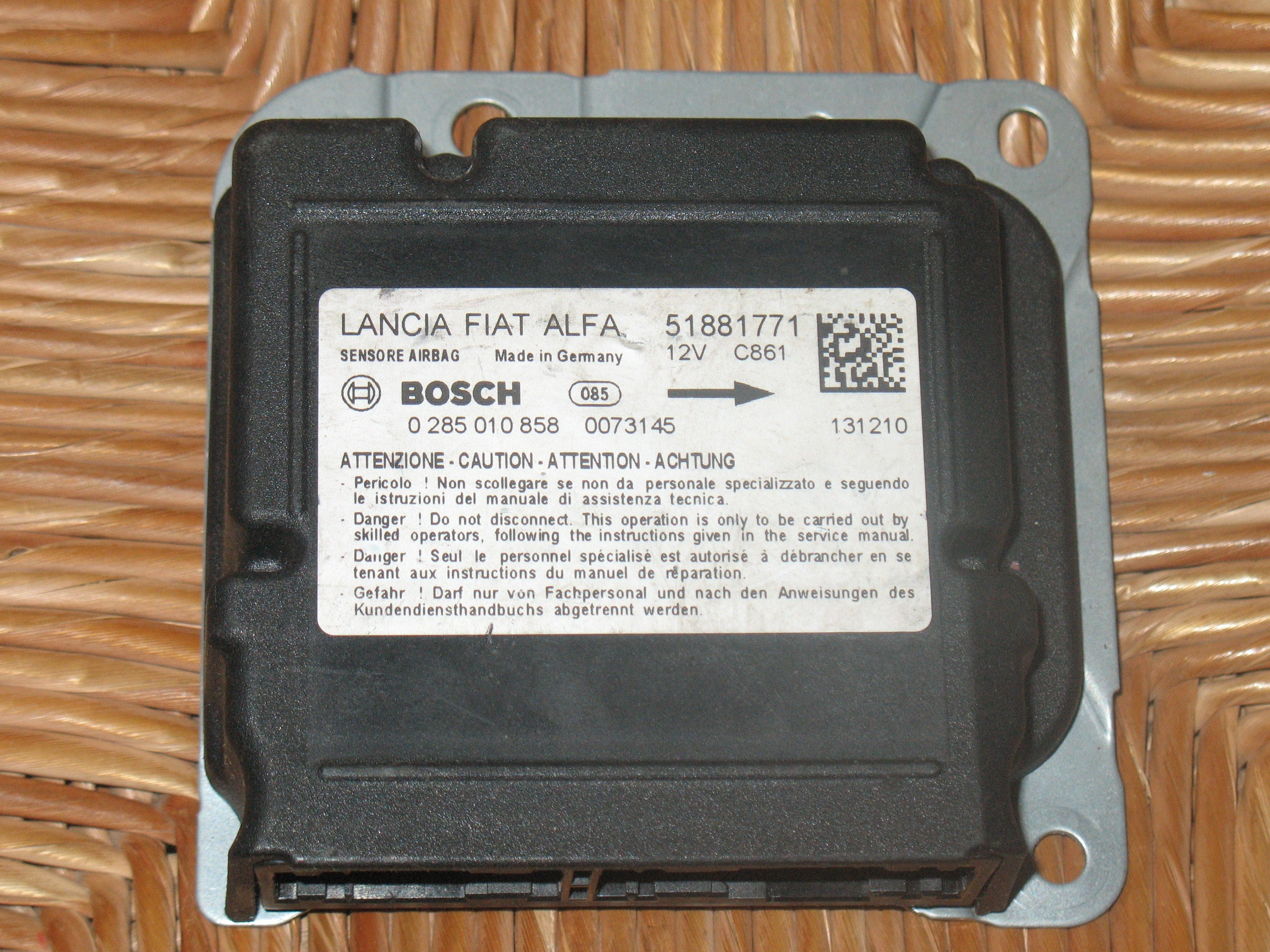 Fiat Doblo - 51881771 Bosch 0285010858 - SENSORE - Airbag