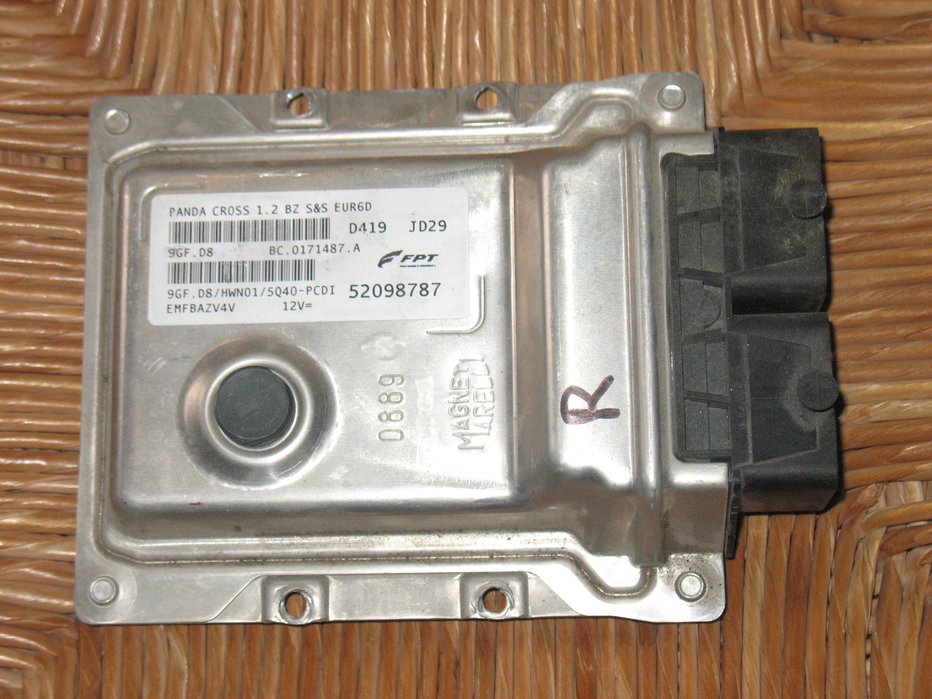CENTRALINA ECU FIAT PANDA 312 1.2 CROSS 52098787 Iaw 9GF.D8 BC.0171487.A