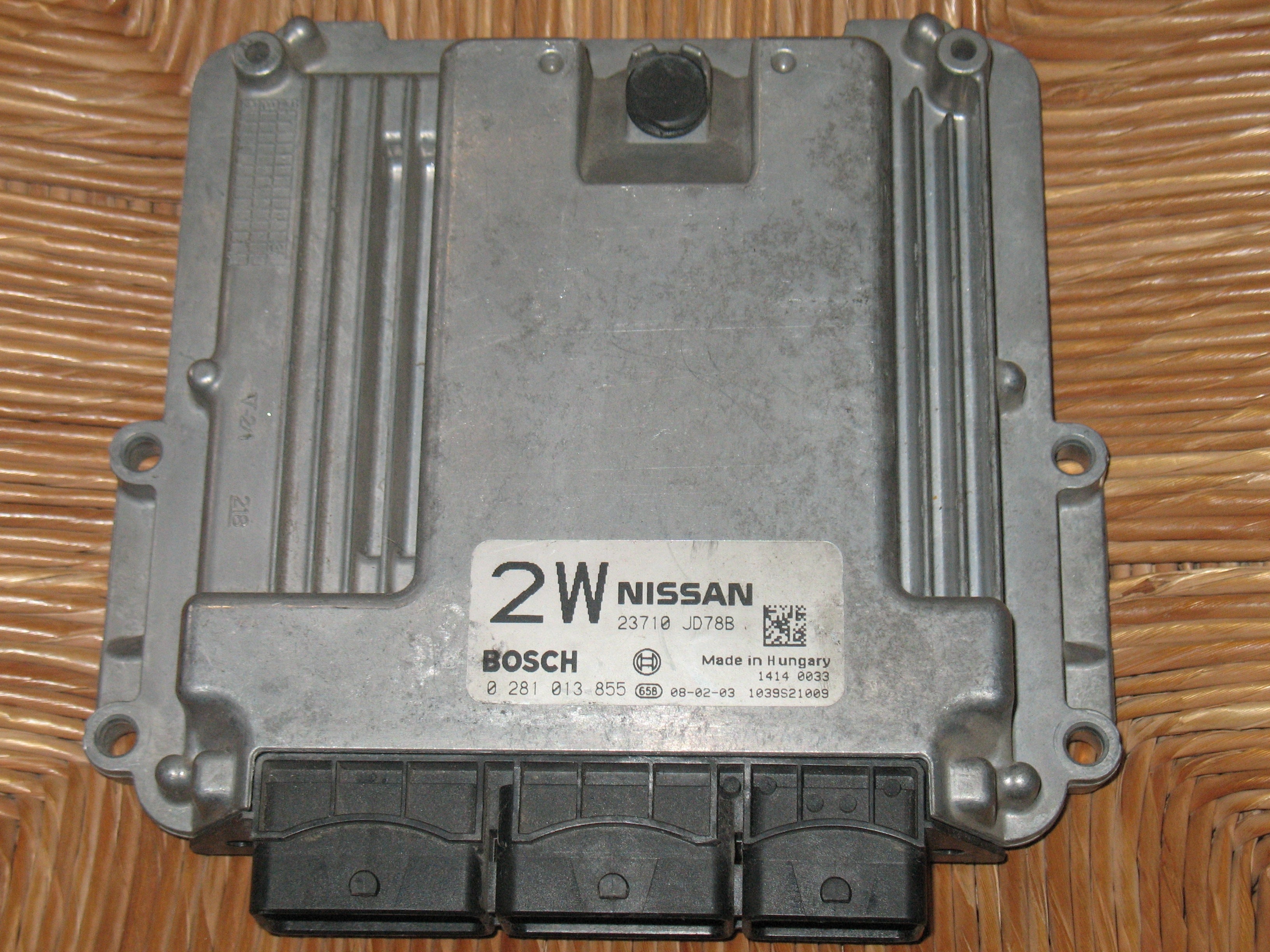 CENTRALINA NISSAN QASHQAI 2.0 DCI BOSCH 0281013855 23710JD78B 2W 1039S21009 Edc 16Cp33-6.7