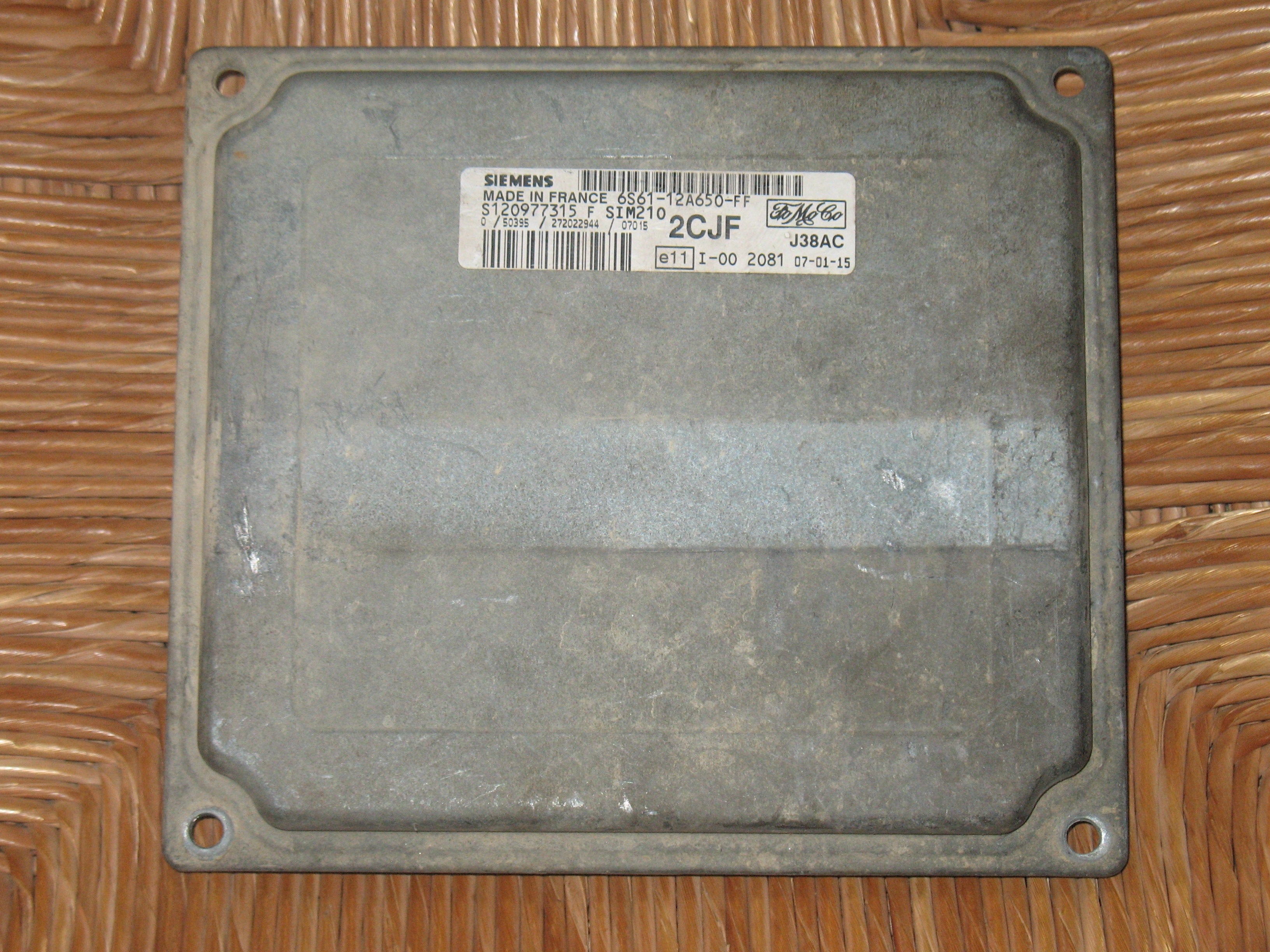 ECU FIESTA S120977315 F SIM210 2CJF J38AC 6S61-12A650-FF