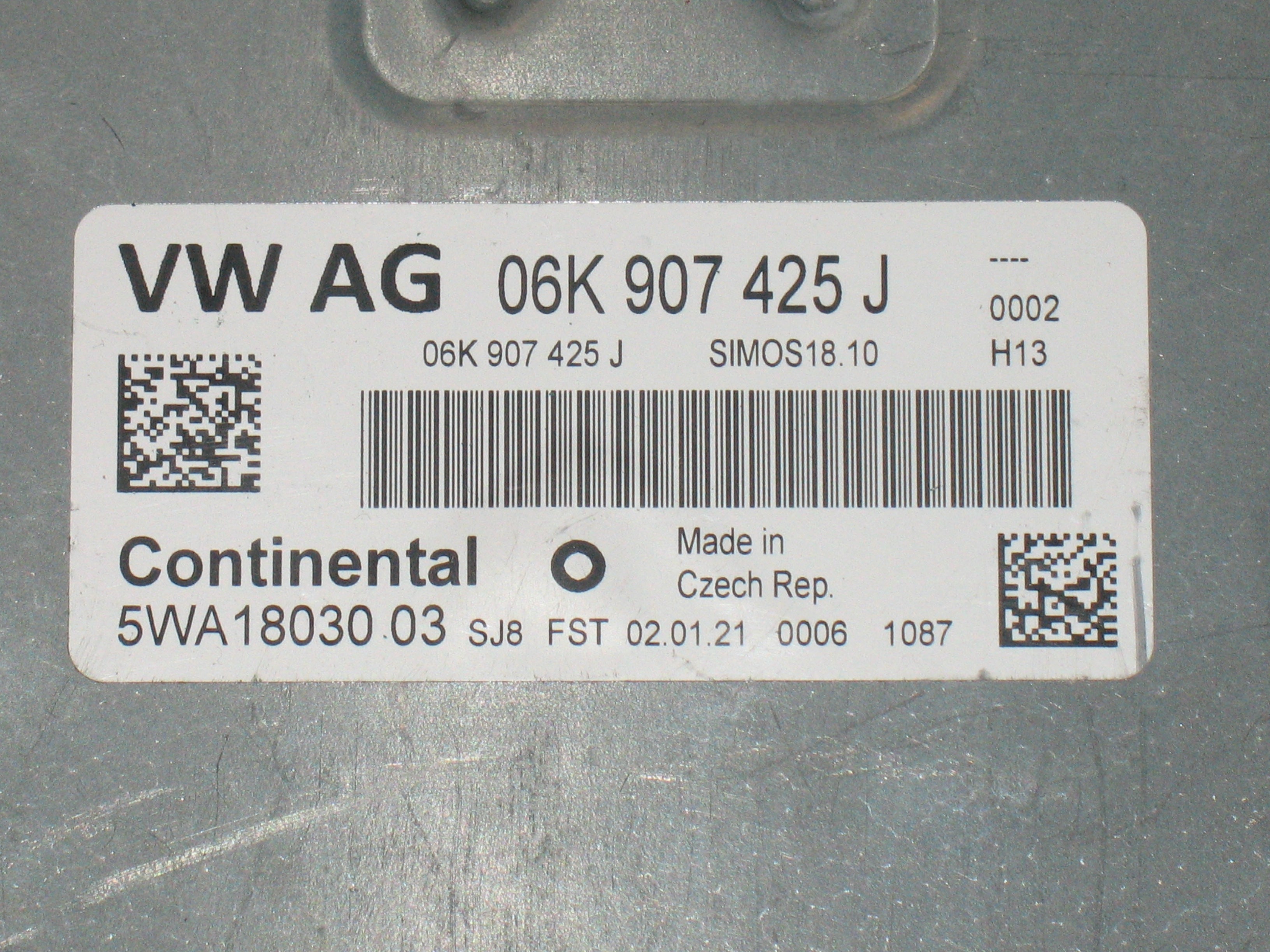 06K907425J CENTRALINA MOTORE AUDI A3 Serie (8V1) (12>18) 2000 Benzina