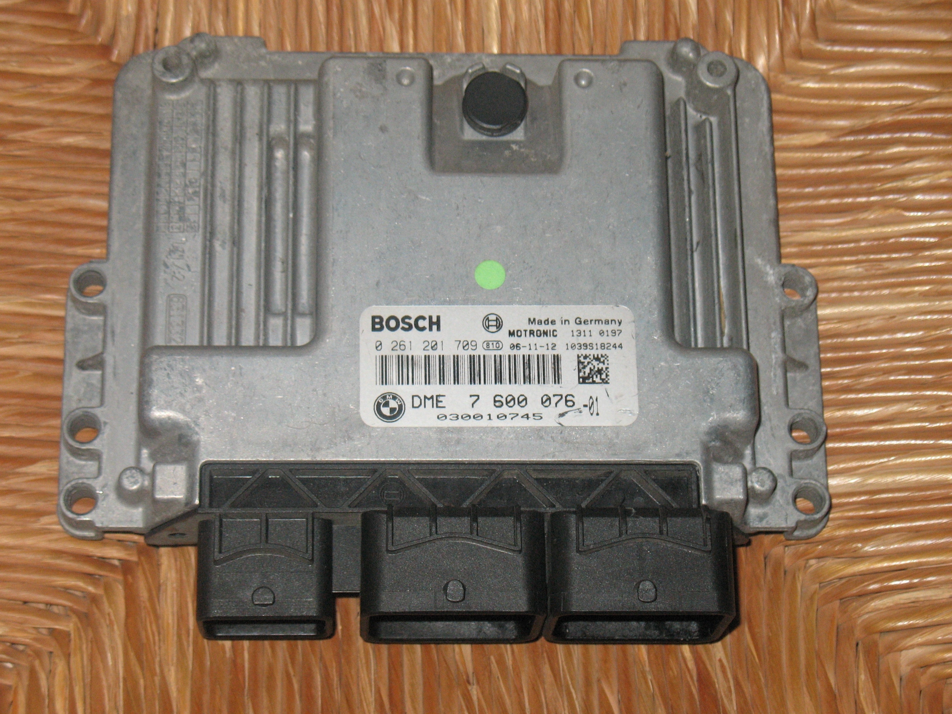 bmw mini cooper bosch 0261201709 body siemens DME 7 600 076- DME7600076- 7600076 MEV17.2