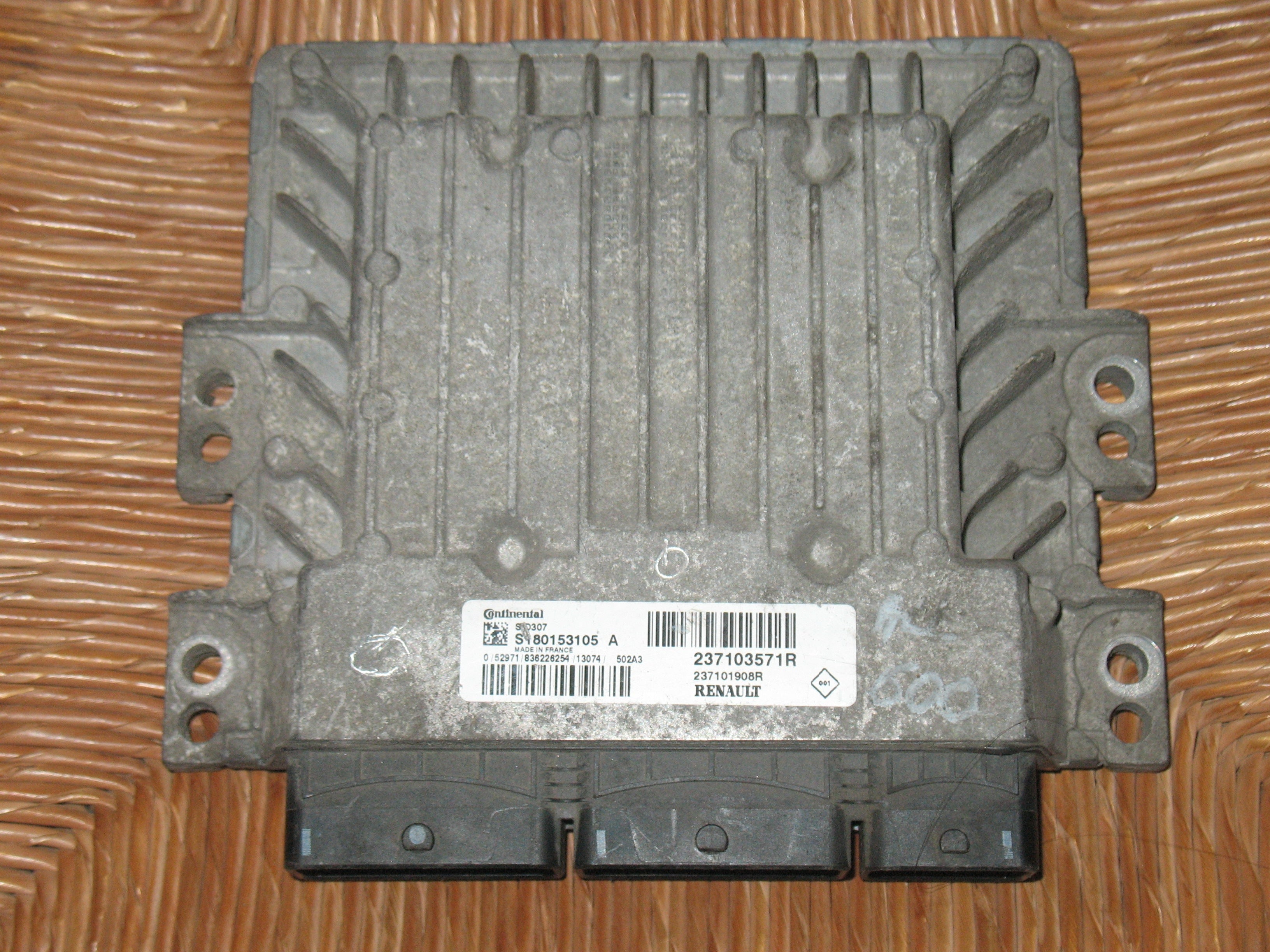 CENTRALINA MOTORE RENAULT MEGANE S180153105A 237103571R SID307 continental