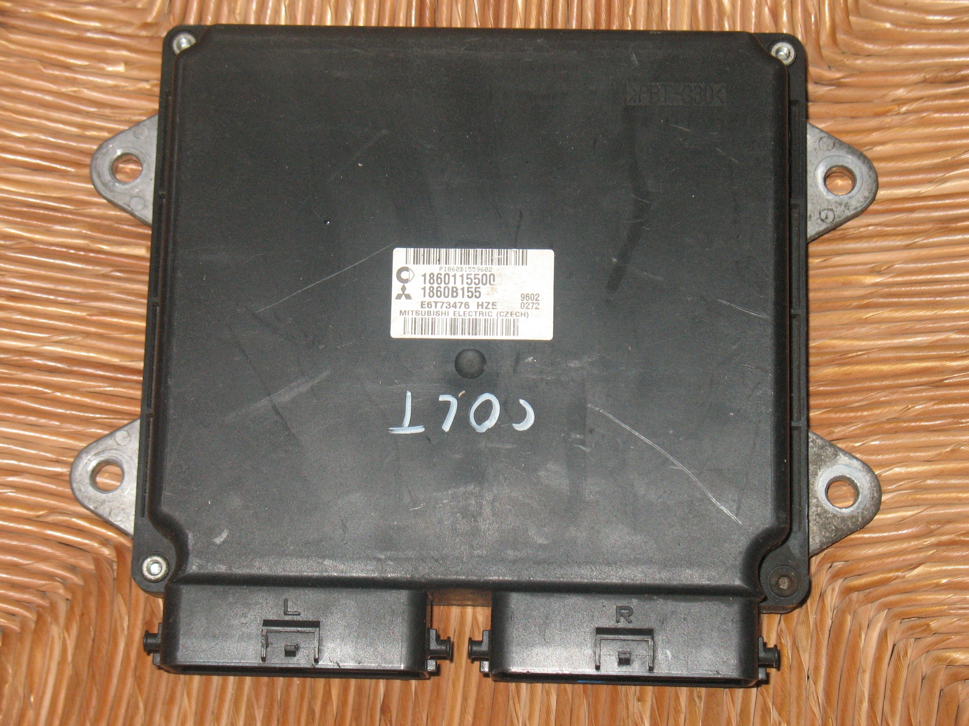 Centralina motore ECU 1860115500 Mitsubishi Colt Mk6 08-12 E6T73476 HZE