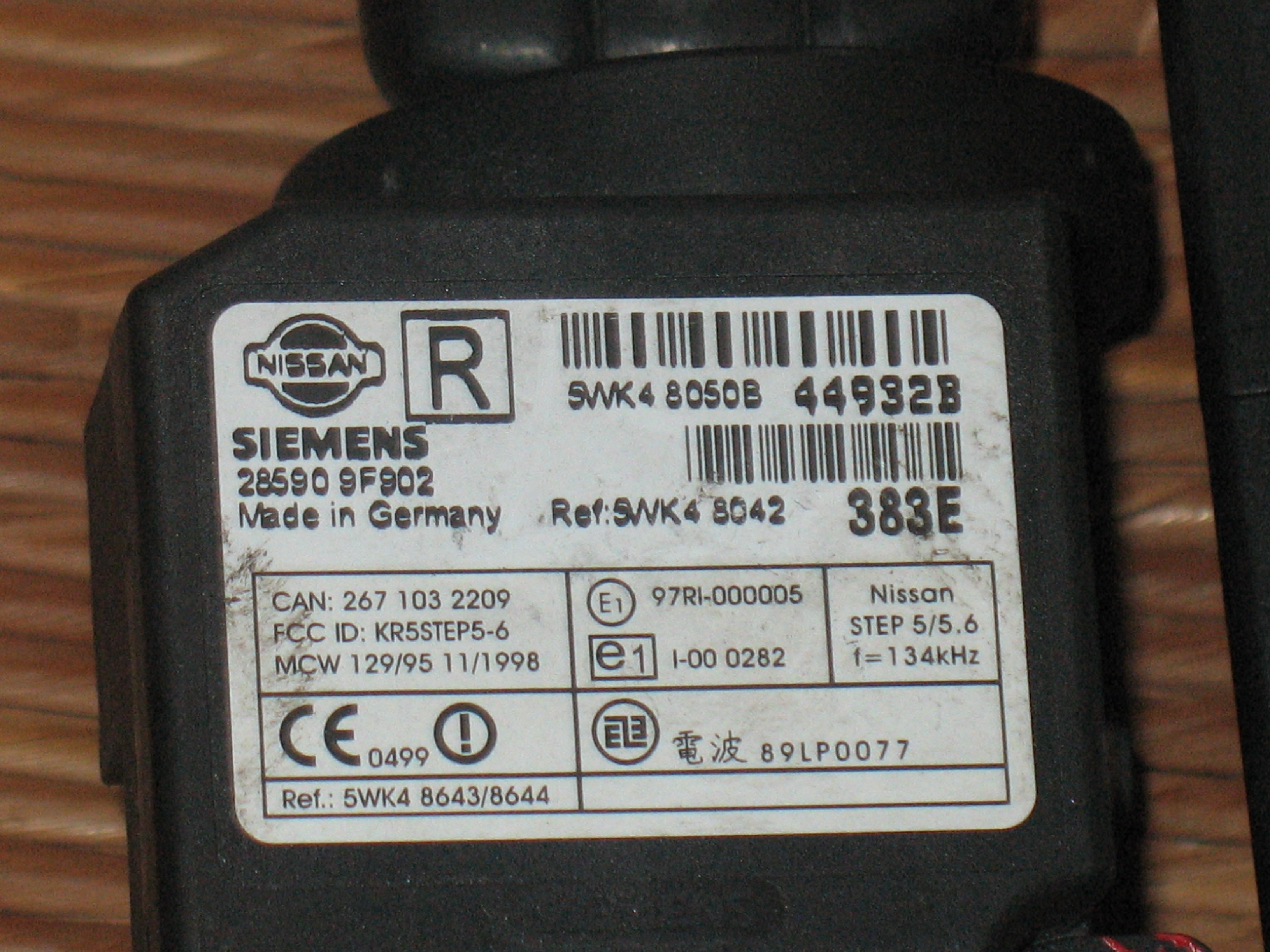CENTRALINA NISSAN ALMERA SIEMENS 5WK48511 28551BM414 con blocchetto chiave